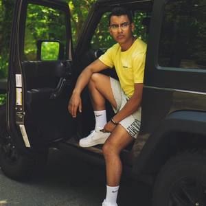 Meet your Posher, Sergio